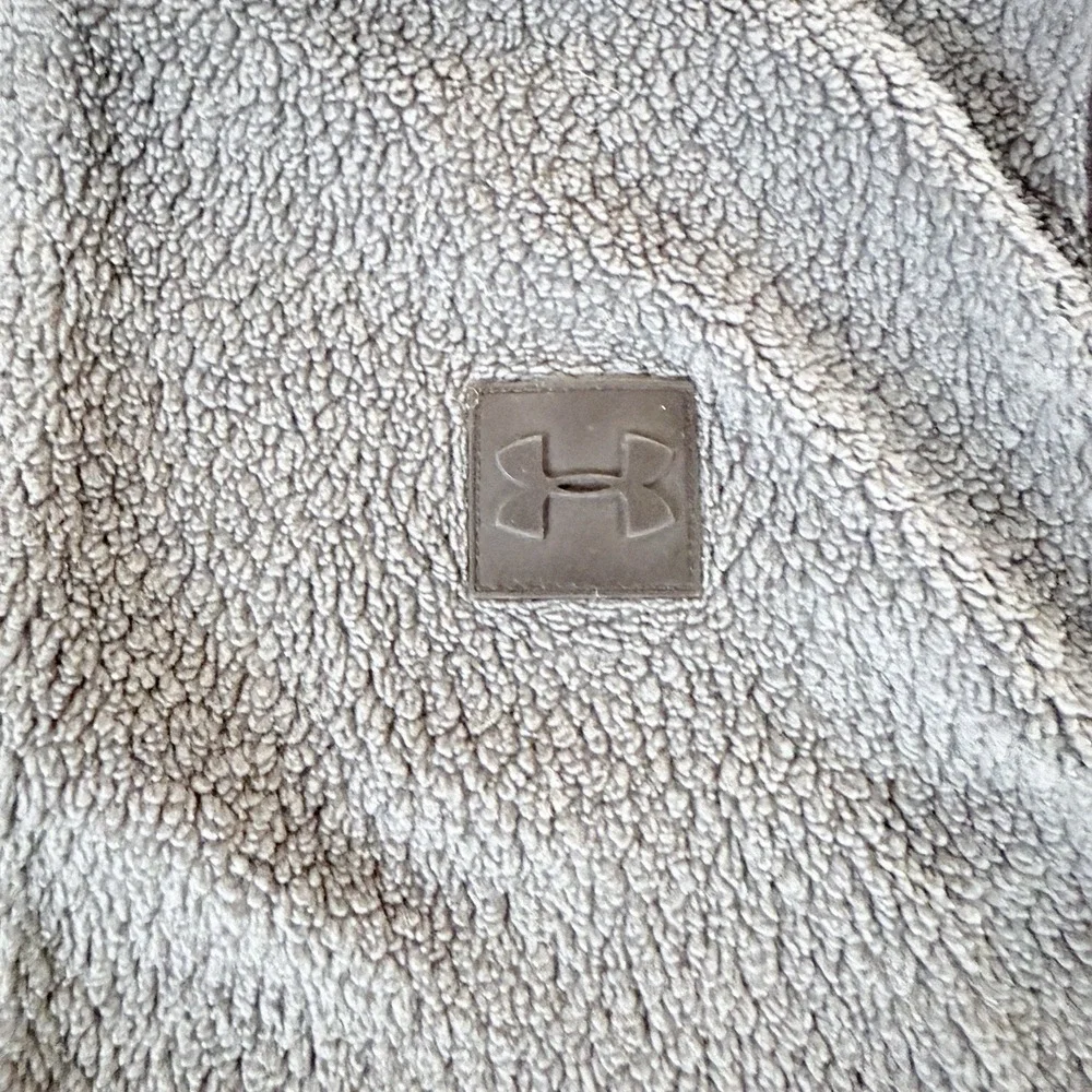 Under‎ Armour Youth Large Gray Sherpa Vest